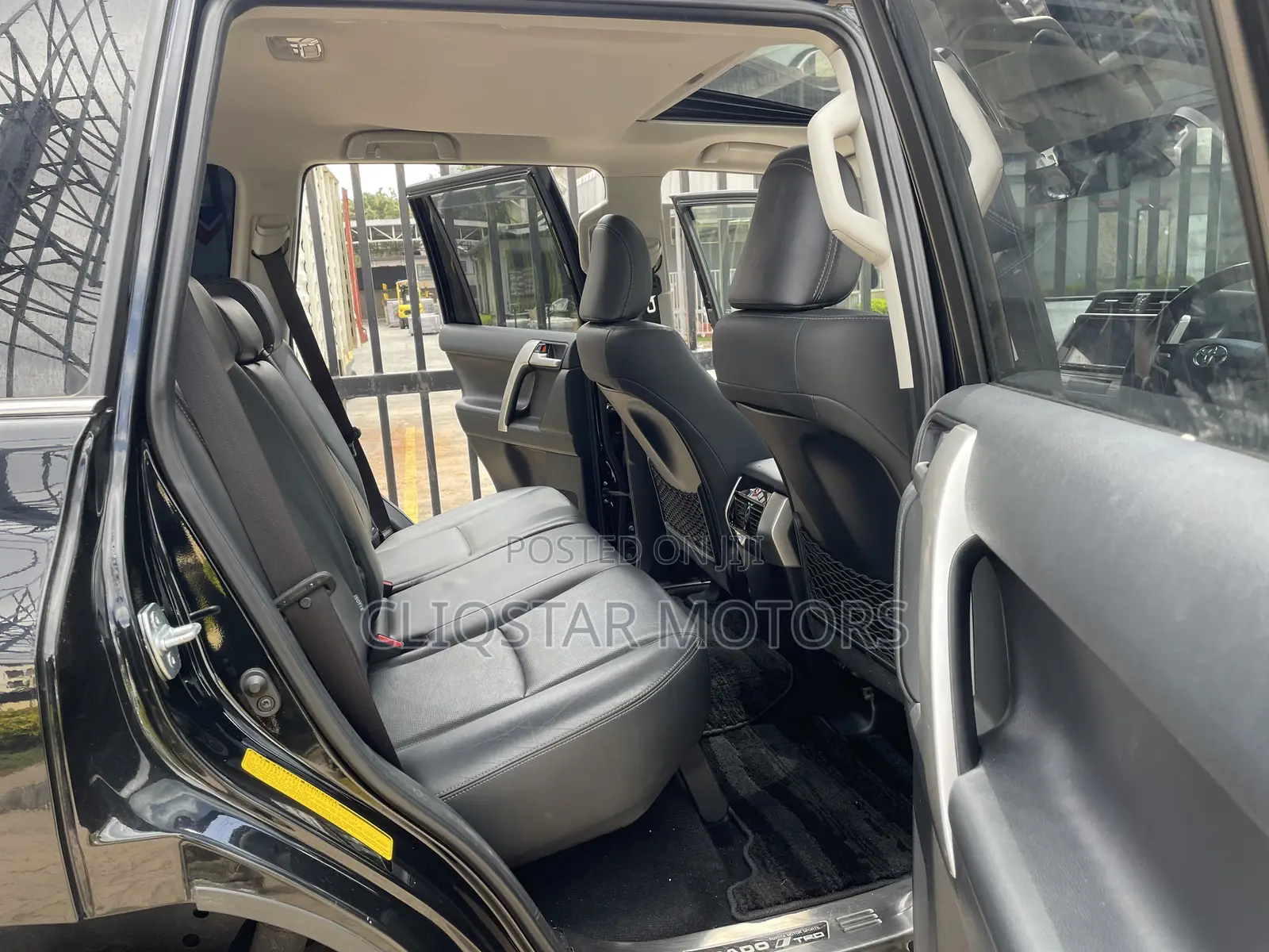 Toyota Land Cruiser Prado 2.8 2019 Black