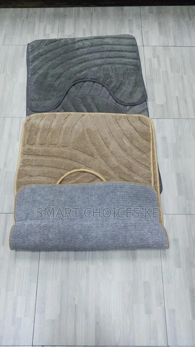 Flocking Micro Fiber With Rubber Toilet Mats - thumbnail 3