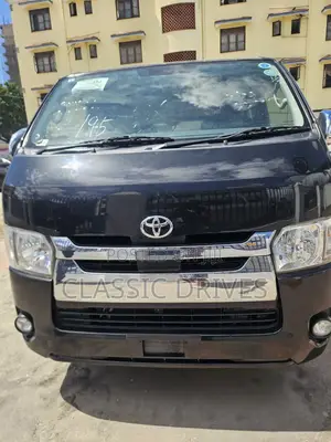 Toyota HiAce 2019 Black