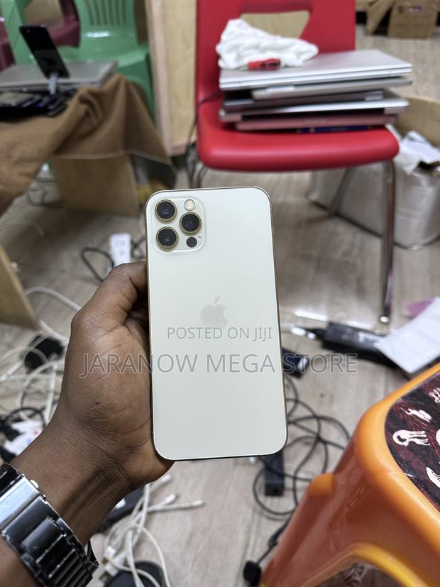Apple iPhone 12 Pro 128 GB Gold - thumbnail 4