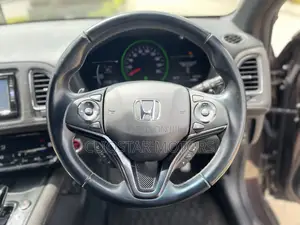 Honda Vezel 1.5 Hybrid 2WD 2019 Brown