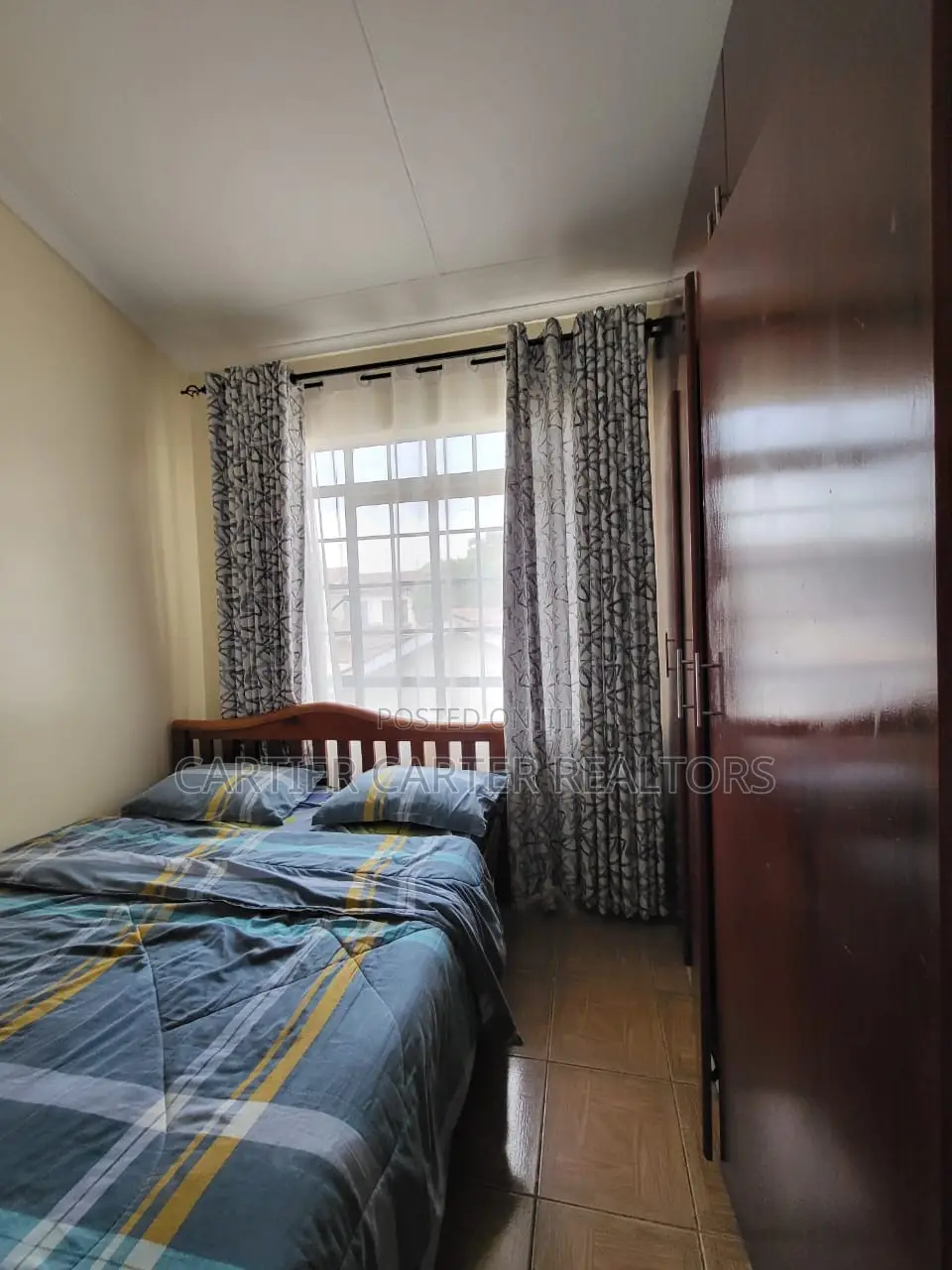 3bdrm House in Gateway Mall Area for sale