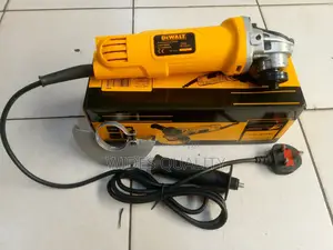 Electric Dewalt Angle Grinder 41⁄2 Inches