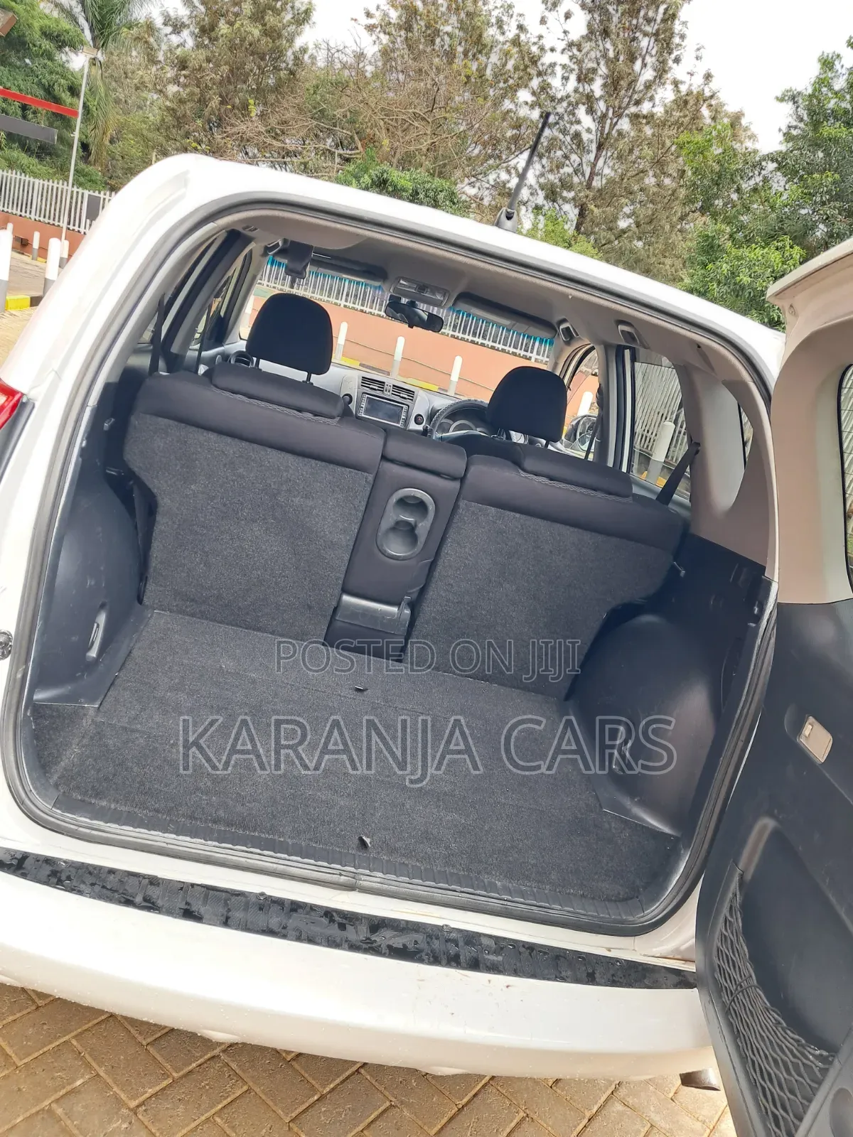 Toyota RAV4 2.4 2008 White