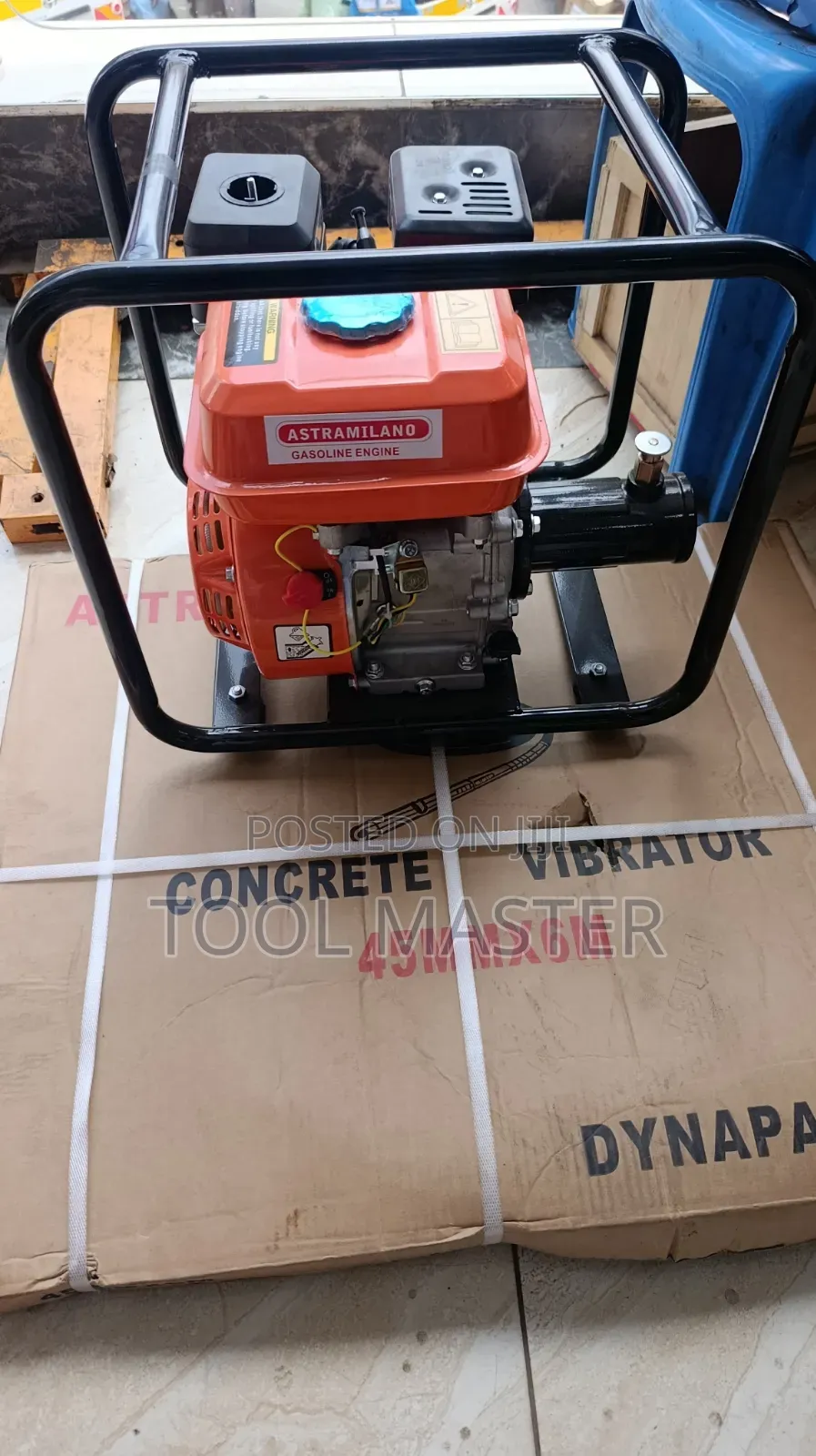 Astramilano 7.6hp Concrete Vibrator/.7.5hp Petrol Engine Vibrator