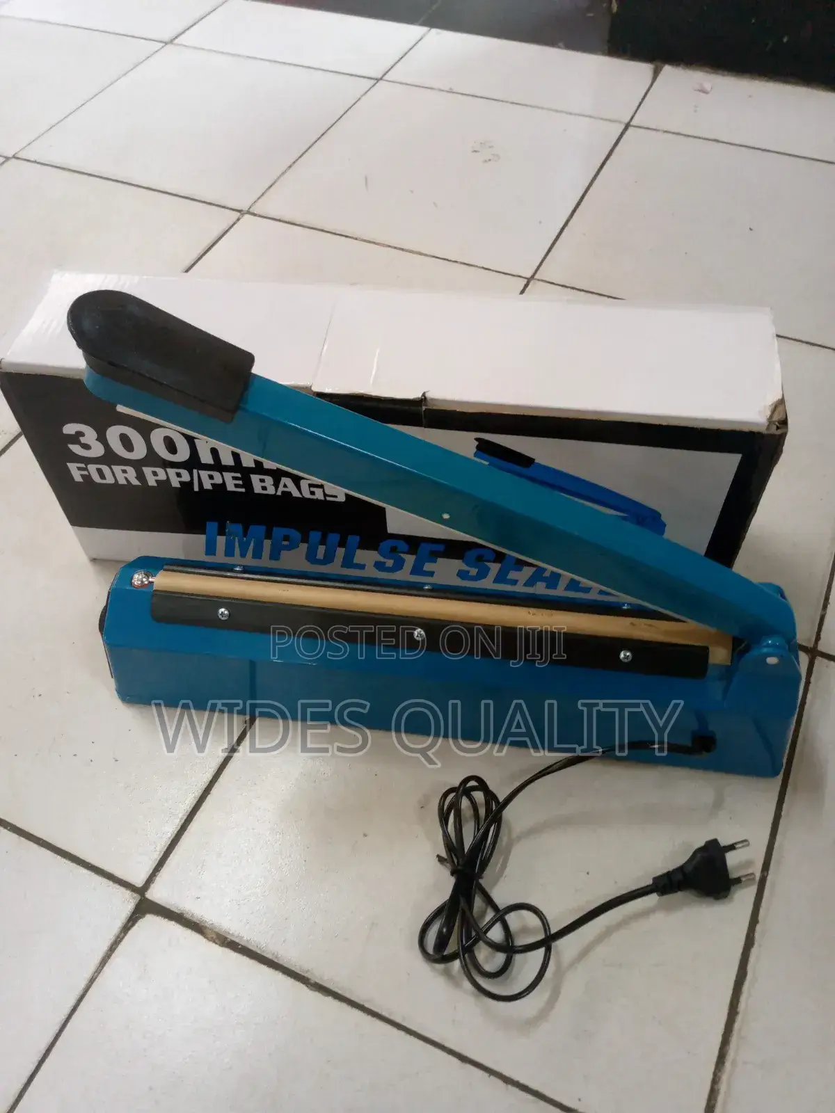 Hand-Operated Impulse Heat Sealer