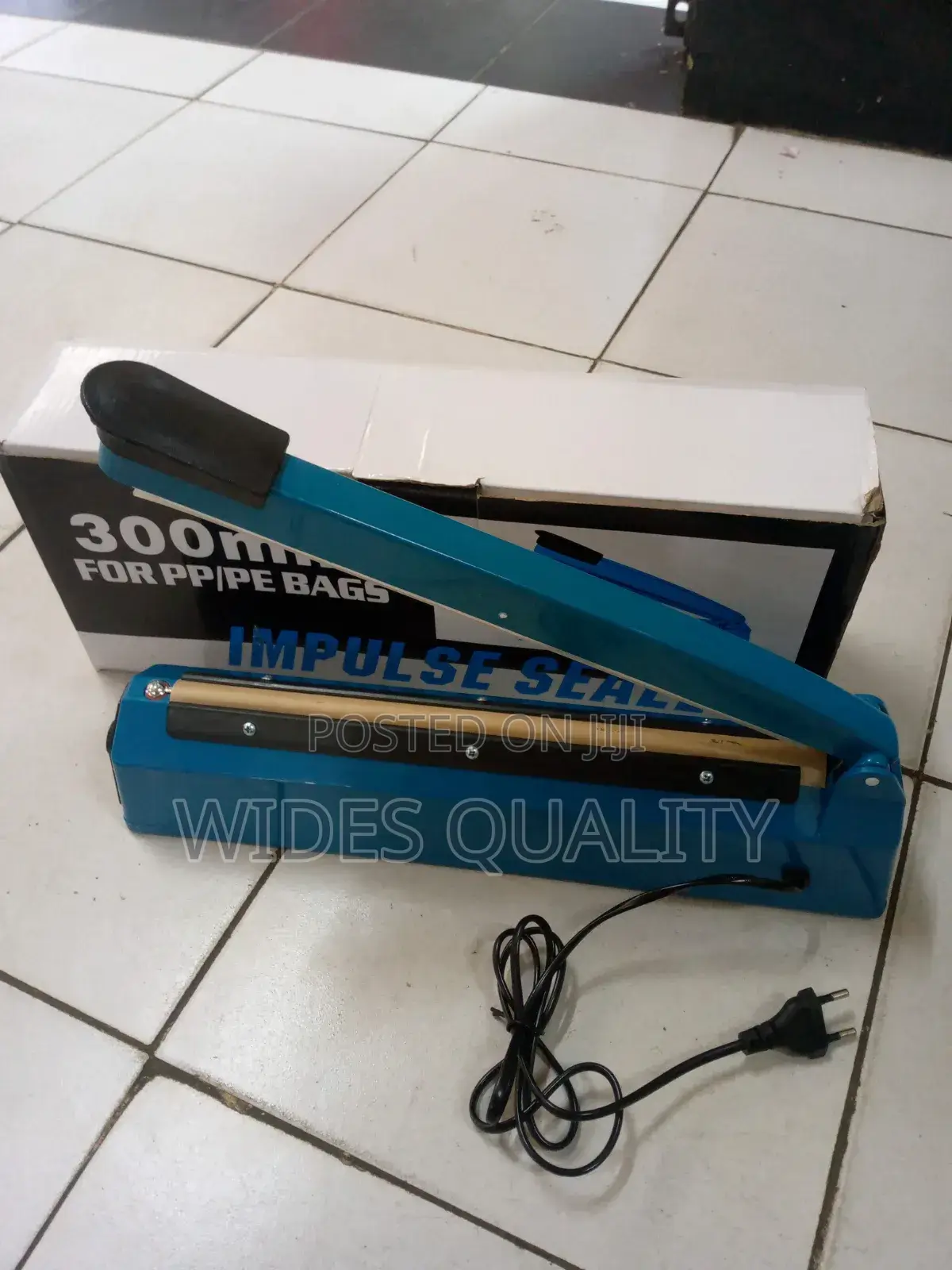Hand-Operated Impulse Heat Sealer