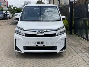 Toyota Voxy 2019 White