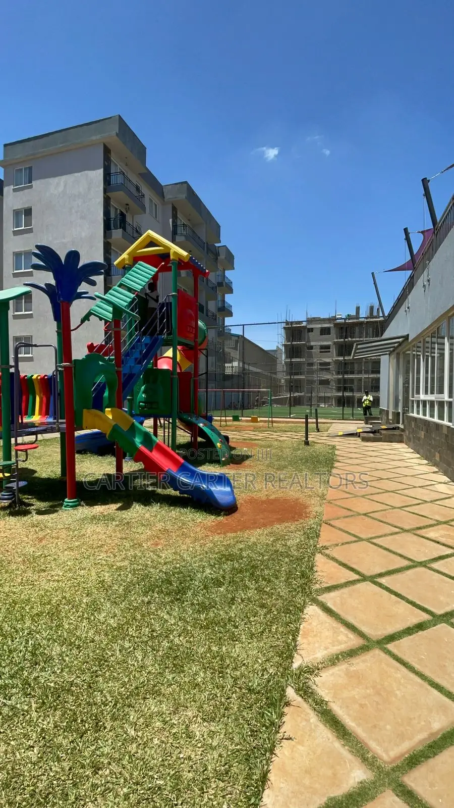2bdrm Apartment in Gateway Mall Area for sale