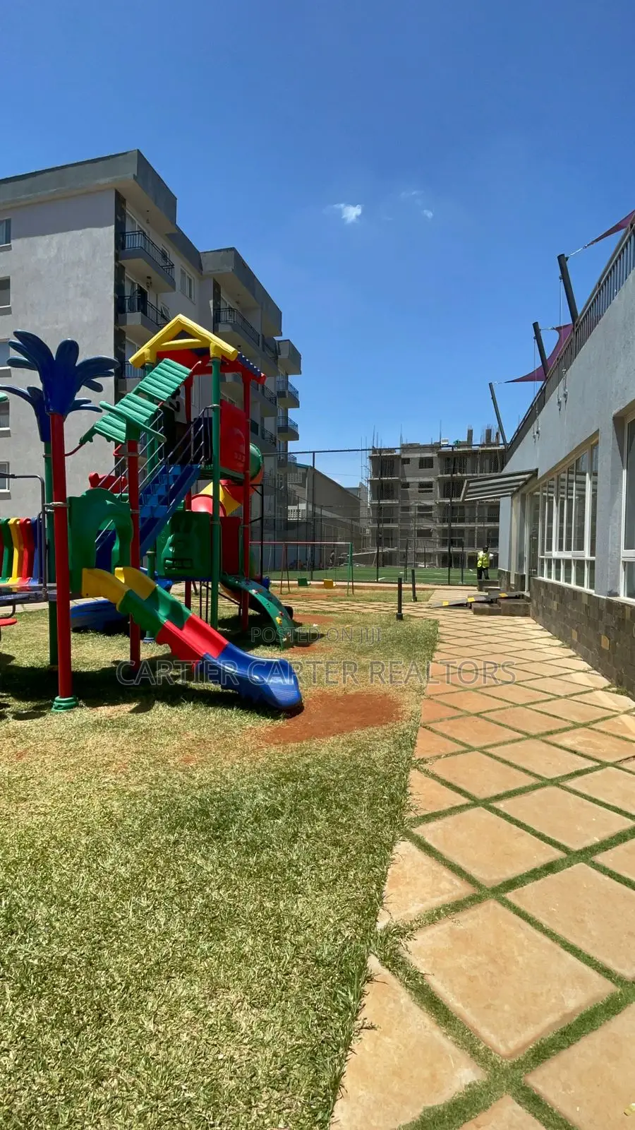 2bdrm Apartment in Gateway Mall Area for sale