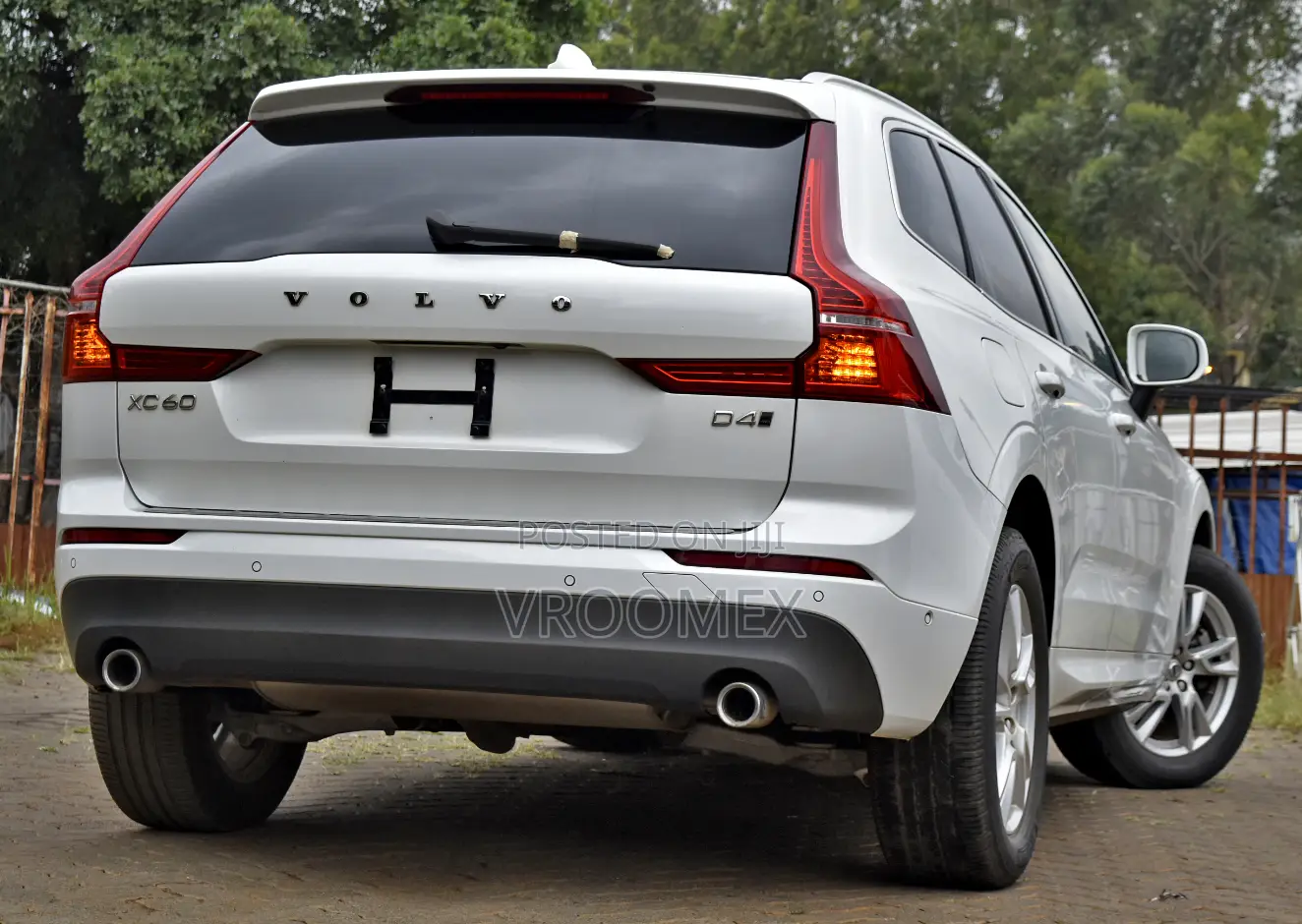 Volvo XC60 2018 White