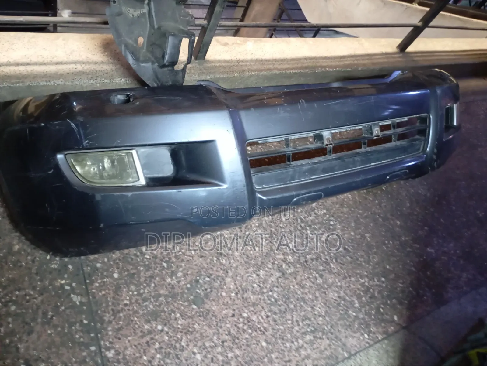 Prado 120 Front Bumper.