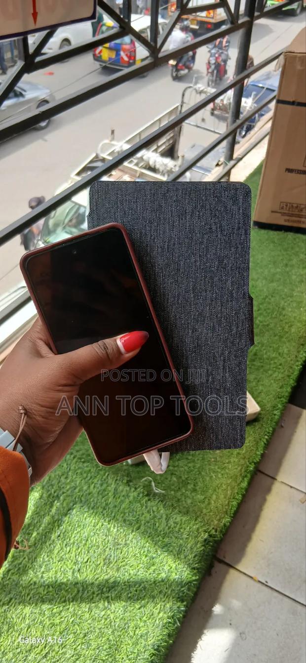 12 Watts Foldable Portable Solar - thumbnail 3