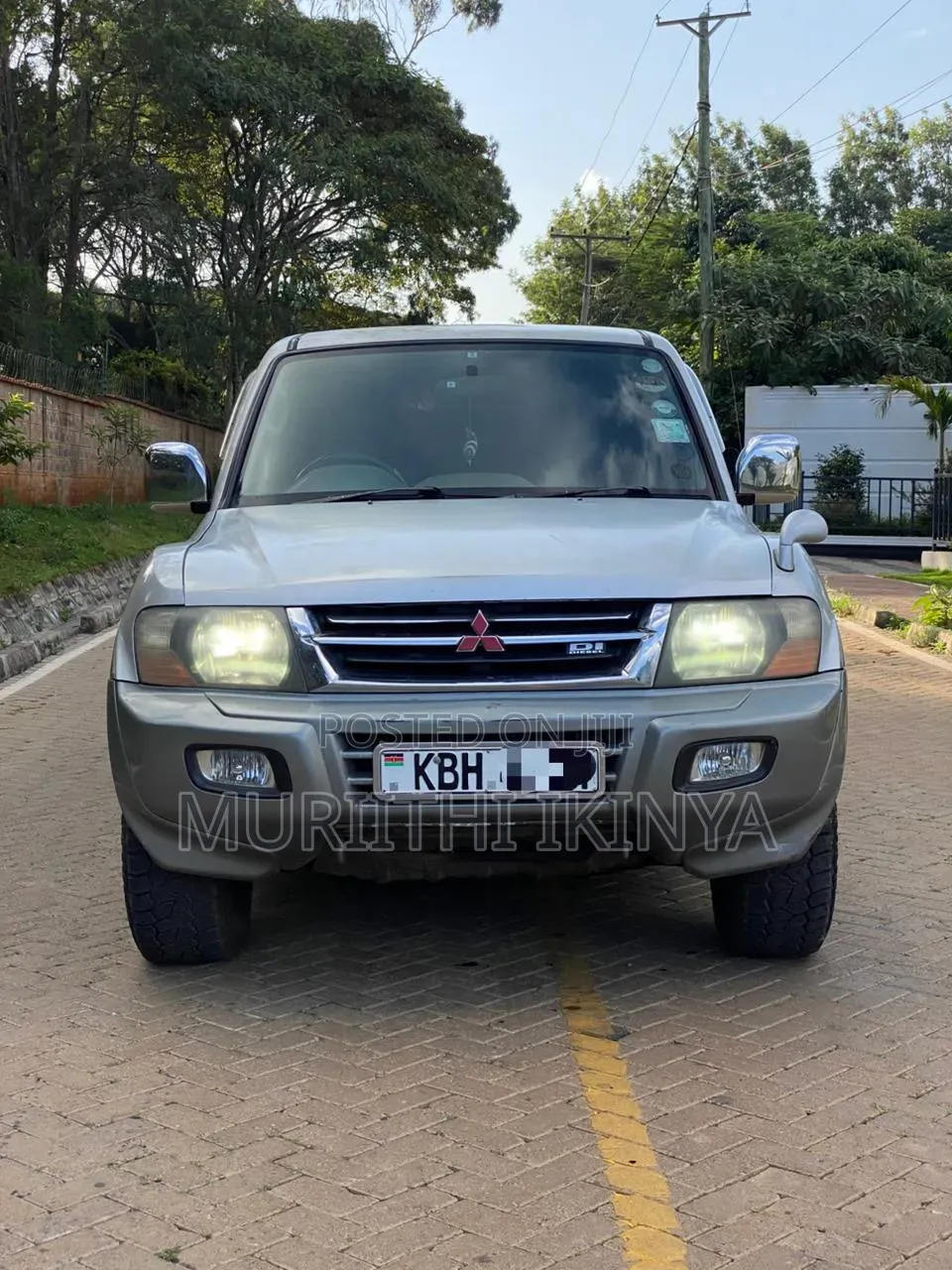 Mitsubishi Pajero 2002 Gray