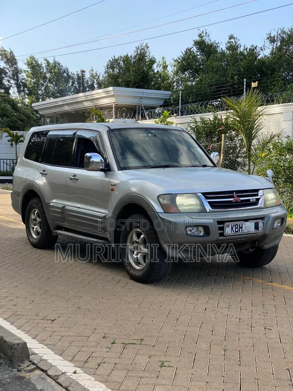 Mitsubishi Pajero 2002 Gray