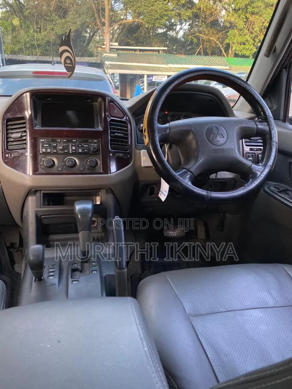 Mitsubishi Pajero 2002 Gray