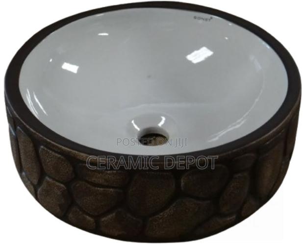 Ceramic New Bolo 3012 Hand Basin