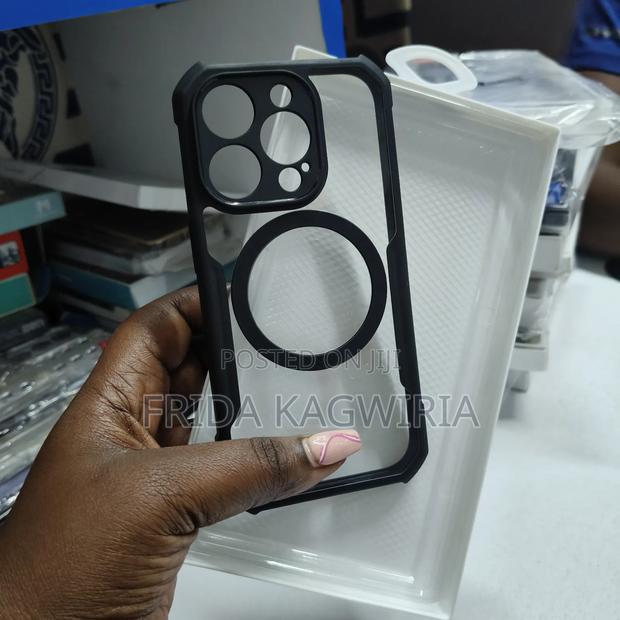 iPhone 15 Pro Xundd Military Grade Back Covers