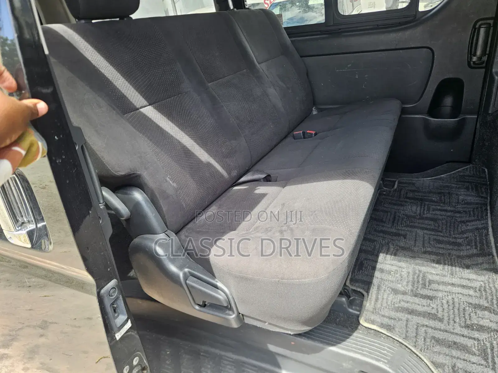 Toyota HiAce 2019 Black