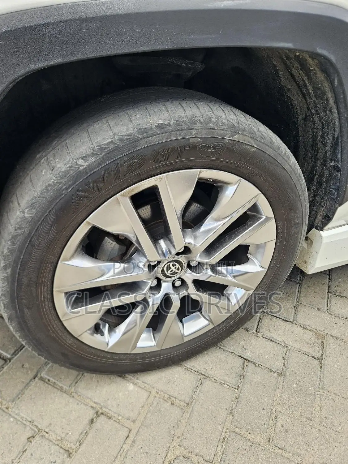 Toyota RAV4 2020 White