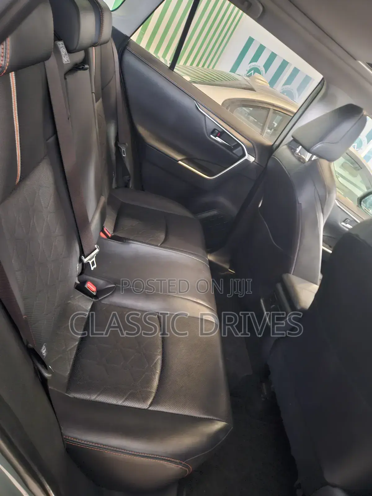 Toyota RAV4 2019 Green