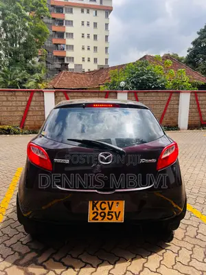 Mazda Demio 2012 Maroon
