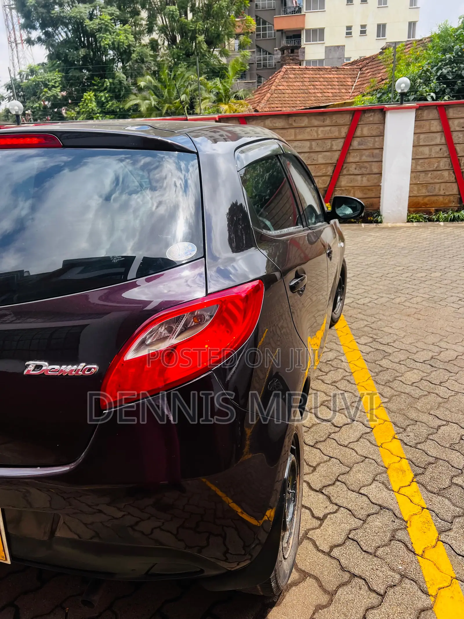 Mazda Demio 2012 Maroon
