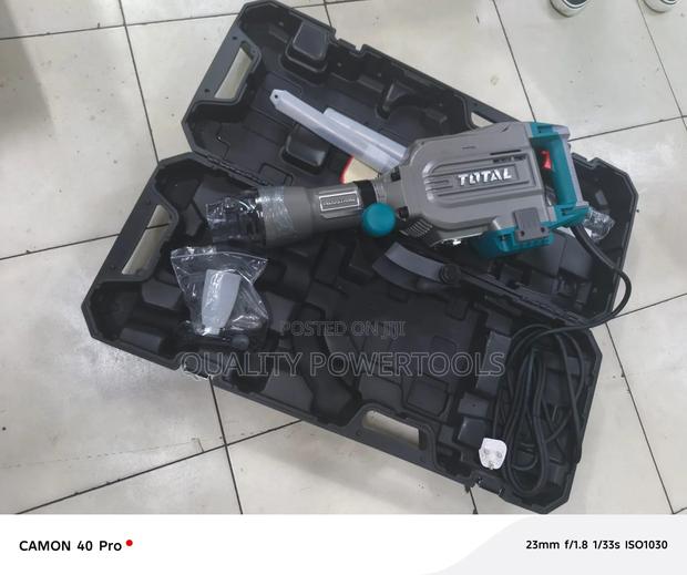 16 Kg 1700 W Heavy Duty Total Demolition Breaker