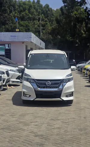 Nissan Serena 2019 White