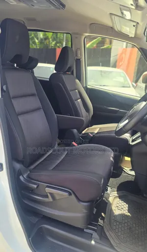 Nissan Serena 2019 White