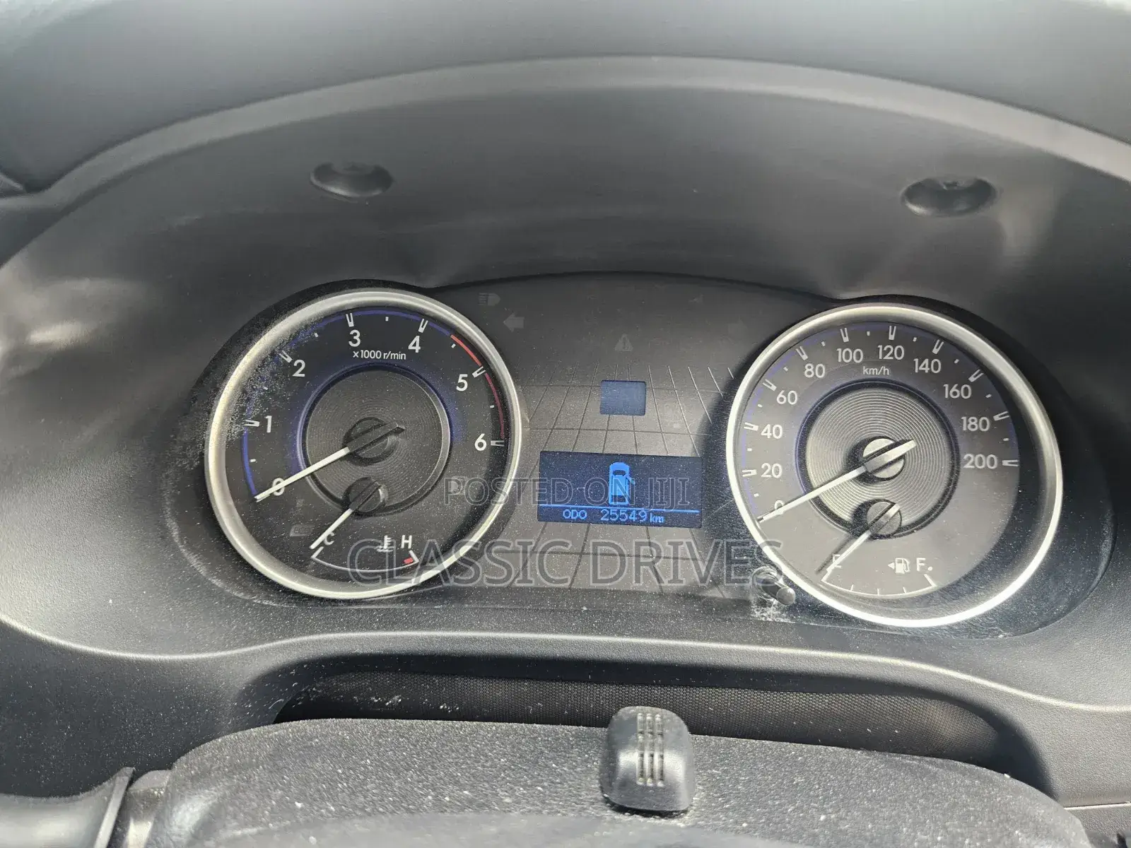 Toyota Hilux 2019 Silver