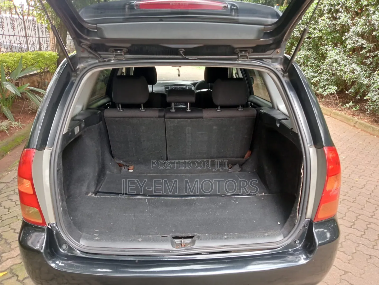 Toyota Corolla Fielder 2004 Black