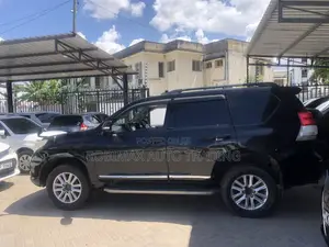 Toyota Land Cruiser Prado 2013 Black