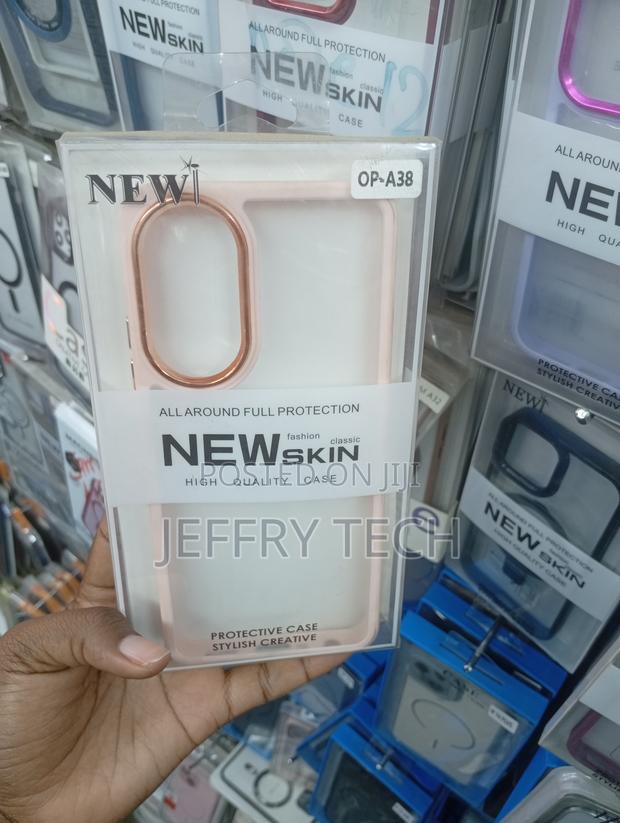 Oppo A38 Transparent Backplate Pairing a Soft Silicon Bumper Case