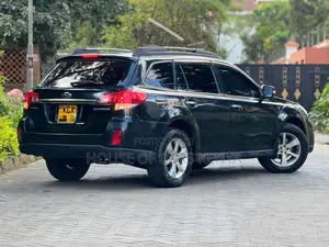 Subaru Outback 2013 Black
