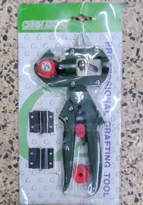 Readily Available Grafting Tool
