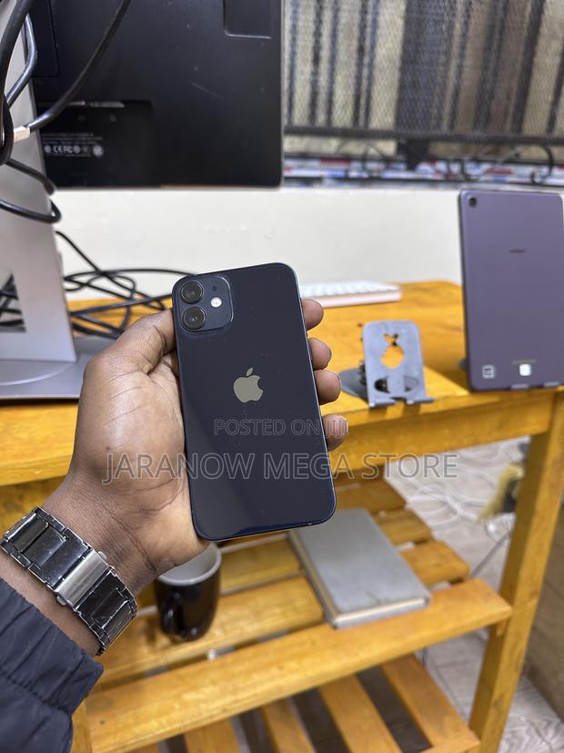 Apple iPhone 12 mini 64 GB Black - thumbnail 4