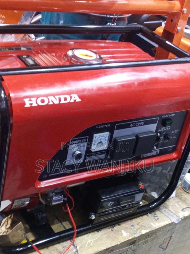 220v Heavy Duty Generator - main view