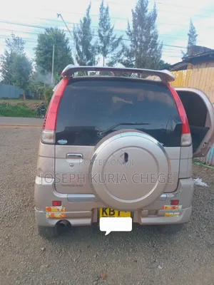 Daihatsu Terios 2007 Pink