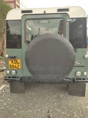 Land Rover Defender 110 2.5 TDi 2006 Green