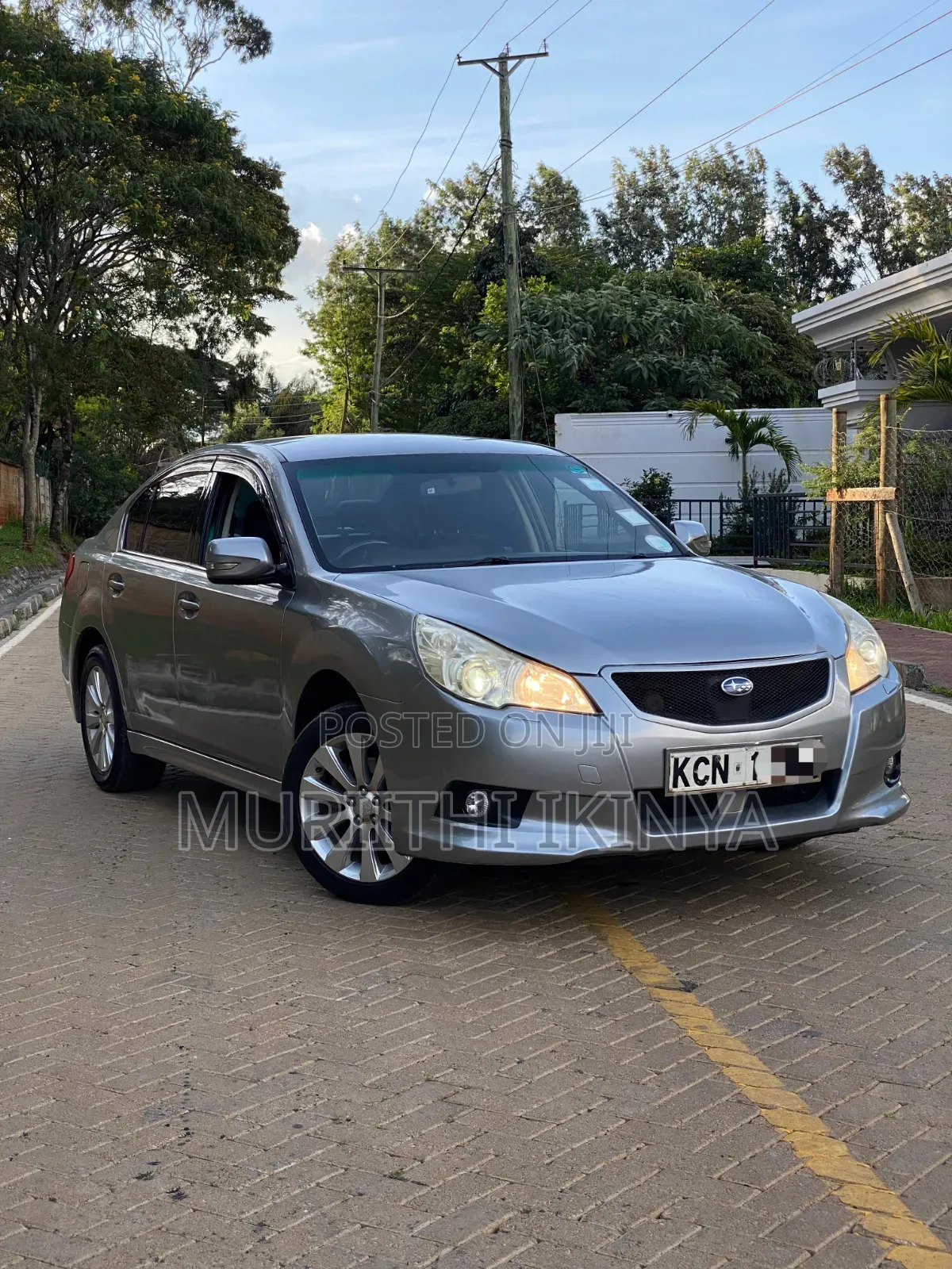 Subaru Legacy 2.5i Limited 2010 Silver