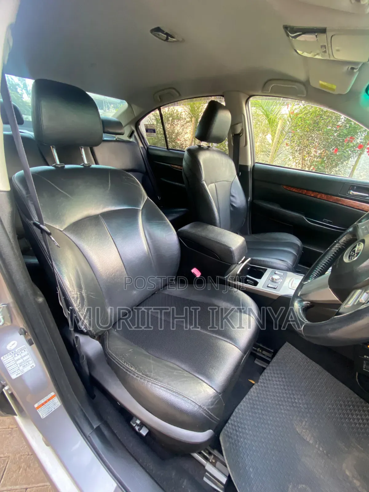 Subaru Legacy 2.5i Limited 2010 Silver