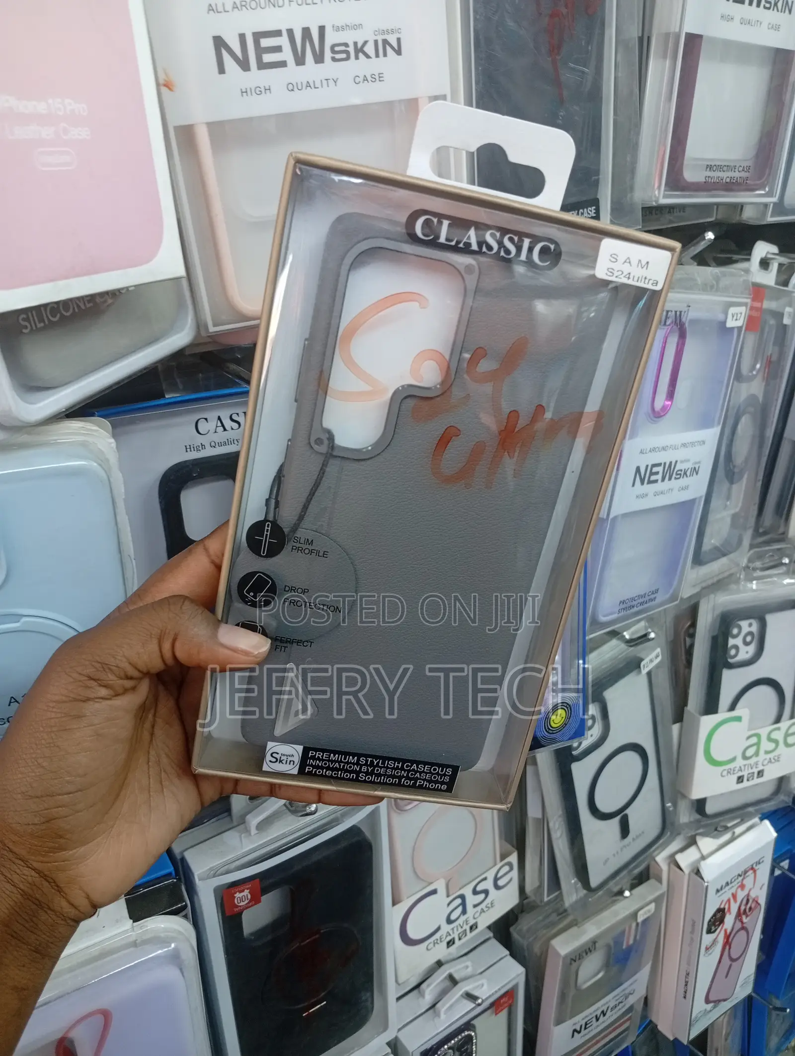 Samsung Galaxy S24 Ultra Phone Case With a Slim Profile Case