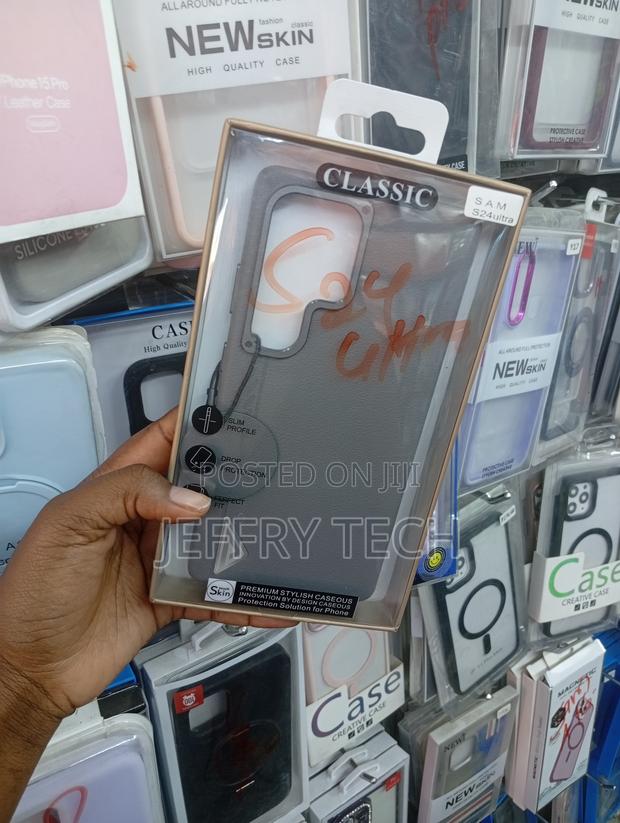 Samsung Galaxy S24 Ultra Phone Case With a Slim Profile Case - thumbnail 2