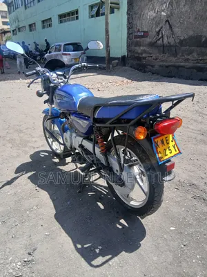 Bajaj Boxer 2019 Blue