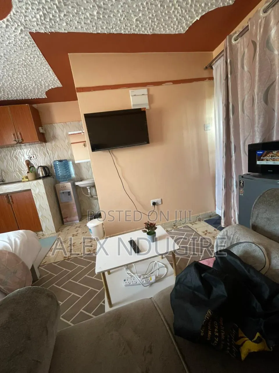 Cozy Studio Airbnb Kamakis,Ruiru Behind Greenspot Gardens.