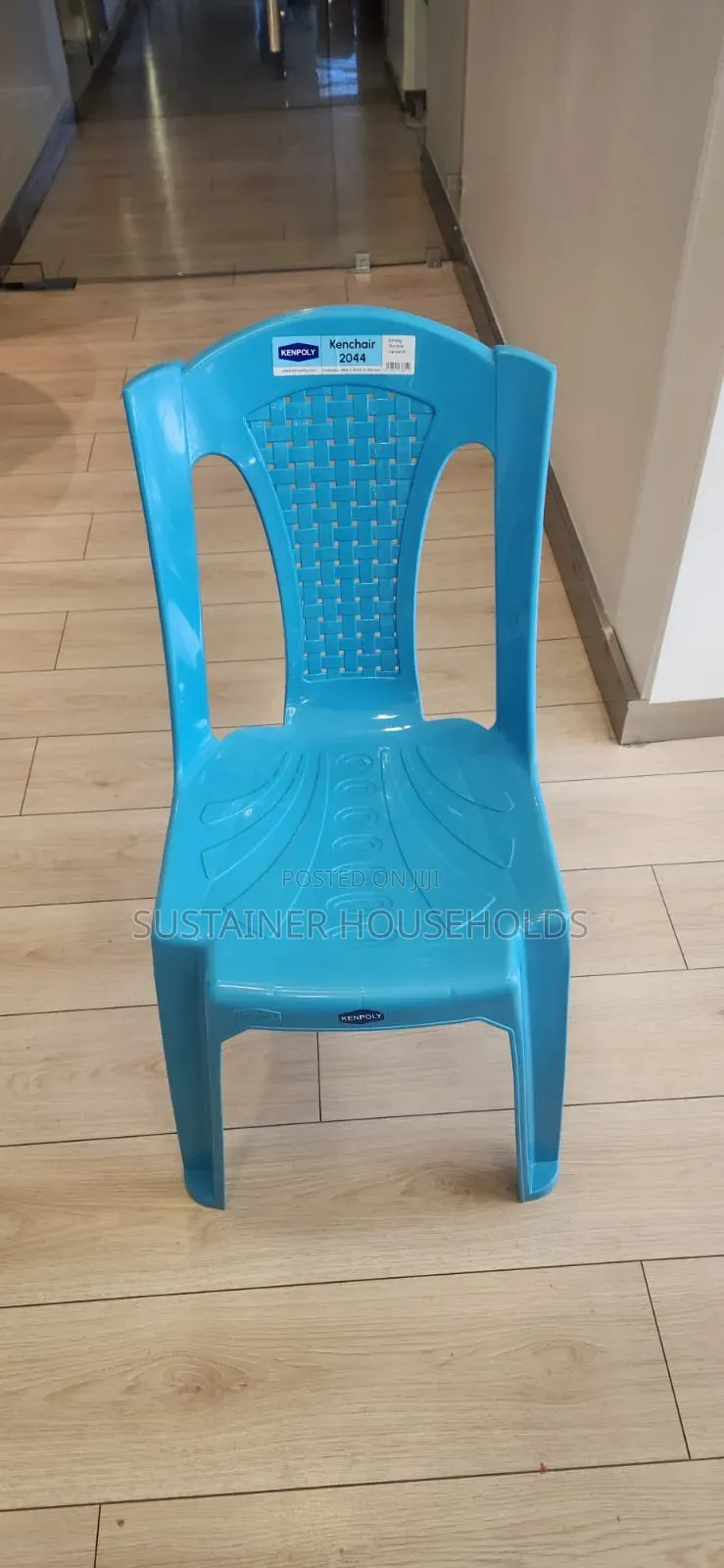 2044 Kenpoly Plastic Chair