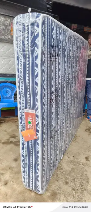 Moko 6x6 8" High Density Mattress