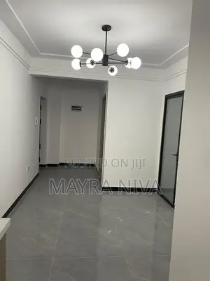 2bdrm Block of Flats in Kilimani, Hurlingham for rent