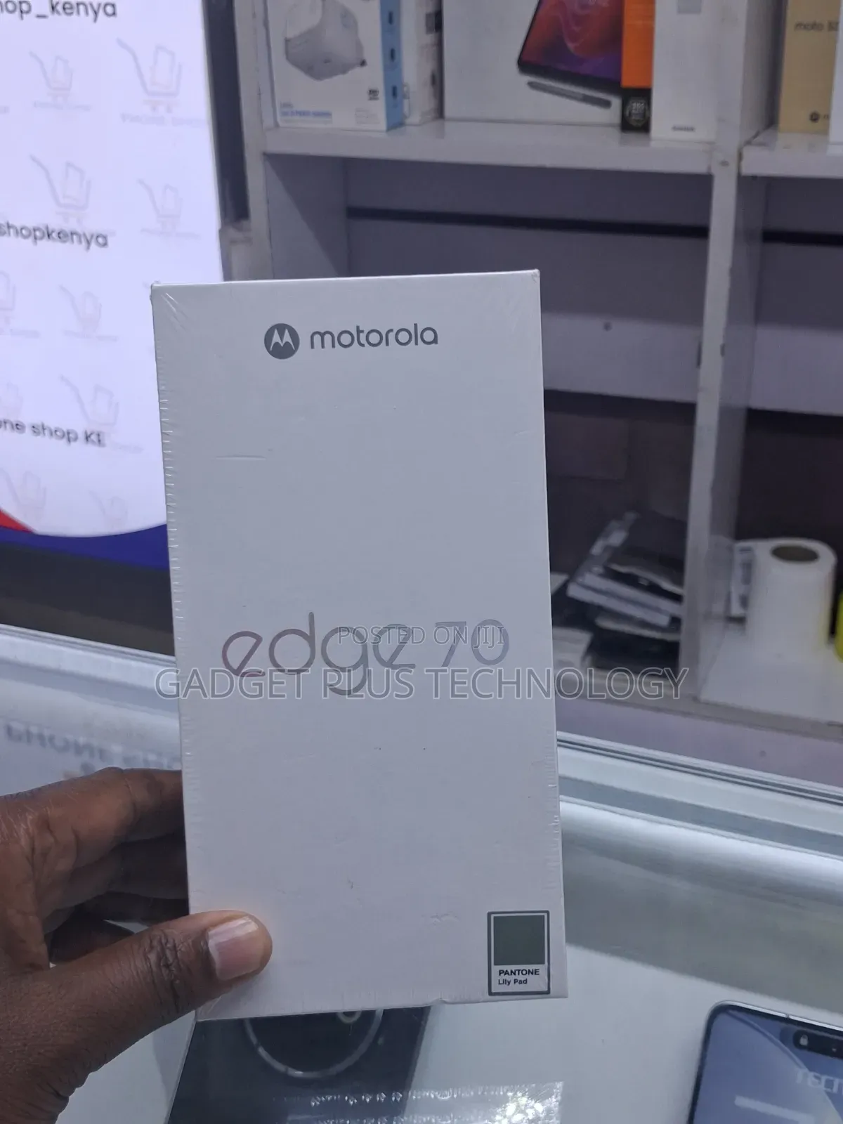 New Motorola Edge 70 512 GB Gray